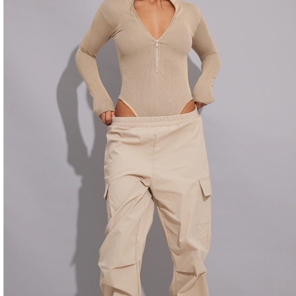 Pretty Little Thing Ribbed Long Sleeve Bodysuit Size S - Picture 5 of 14